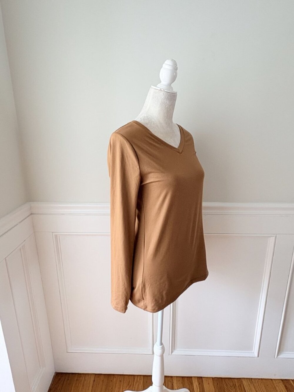 Zenana Womens Tan Long Sleeve V-Neck Top Stretch Size L - Picture 3 of 6